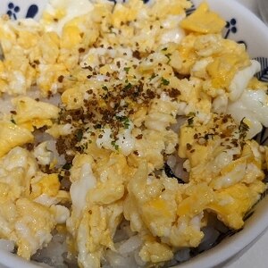 のりたま玉子ご飯